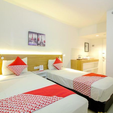 Oyo Flagship 1260 Sentraland Karawang Hotel Ngoại thất bức ảnh